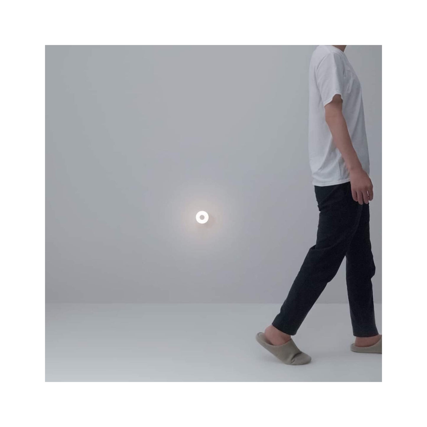 Human motion detection sensor with a range of up to 6 meters for versatile placement from xStore in Qatar