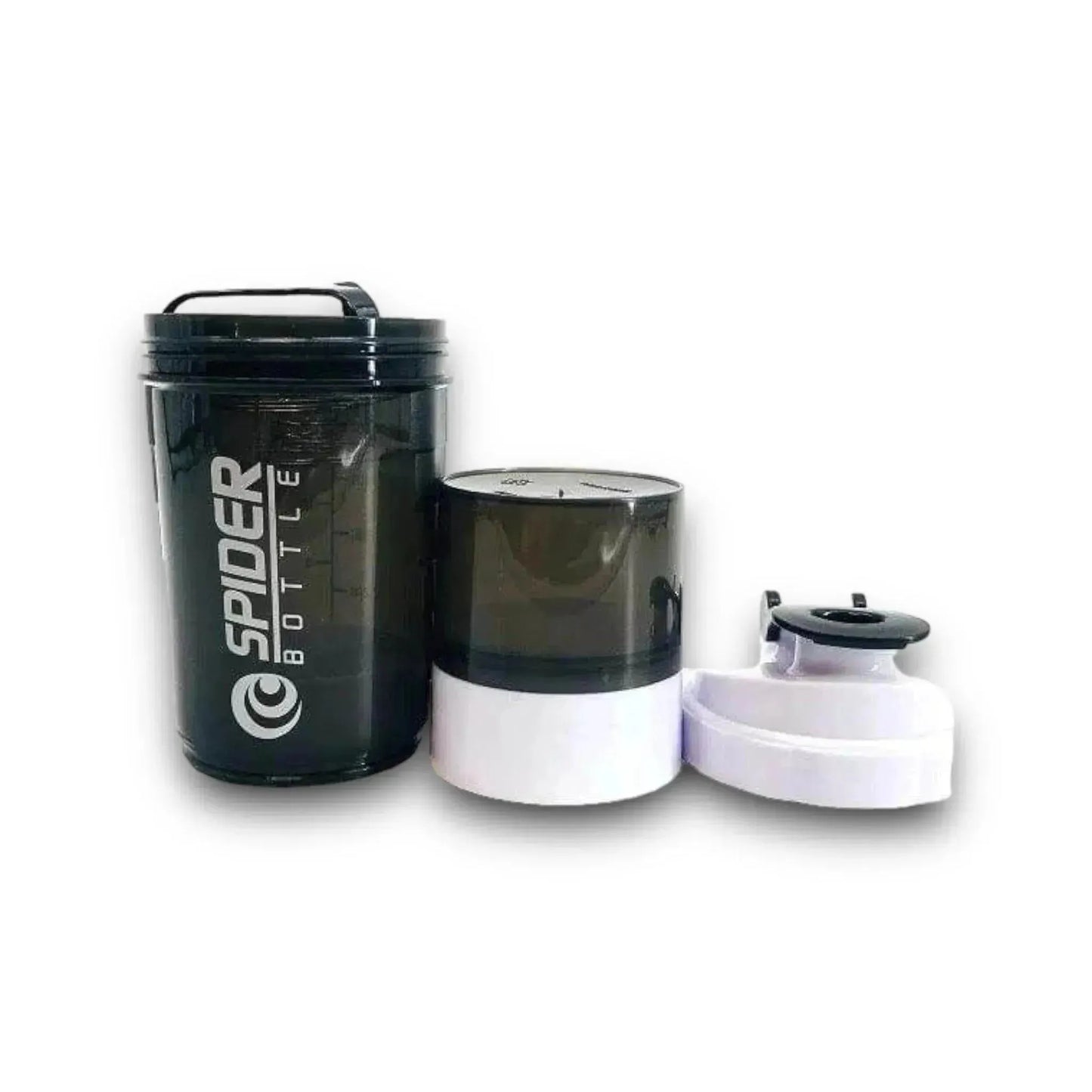 شيكر سهل التنظيف ومناسب لخلط البروتين والمشروبات بسهولة متوفر لدى اكس ستور في قطر