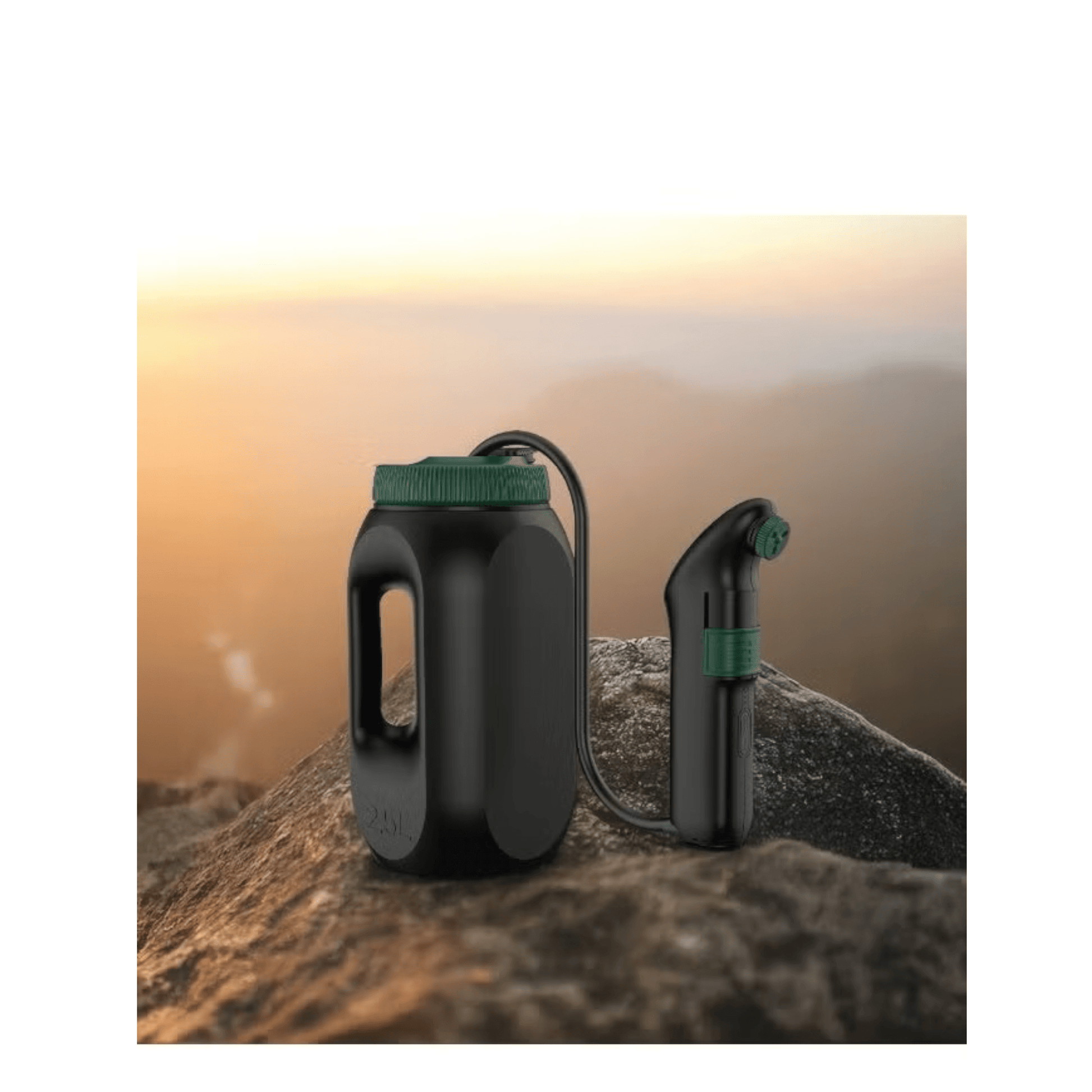 Green Lion Portable Bidet with 2.5L Water Tank, Adjustable nozzle for comfortable use, IPX6 waterproof for safe operation