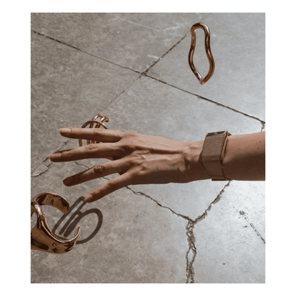WHOOP 5.0 Meridian Band from xStore in Qatar. Stainless steel, adjustable fit, premium Milanese mesh design.