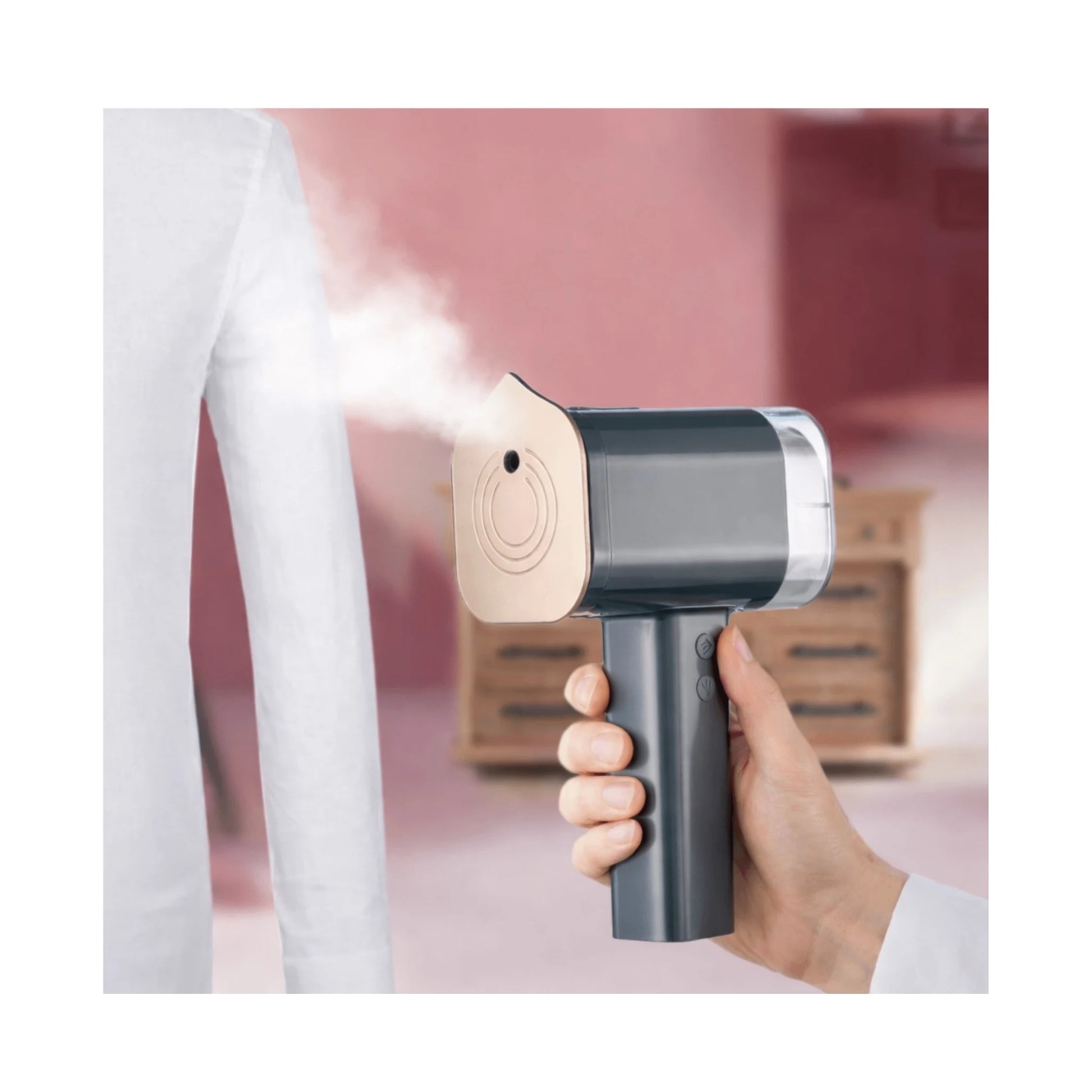 ‫احصل على جهاز بخار لاسلكي مع مزيل وبر من اكس ستور في قطر. تسخين سريع، مزيل وبر، بطارية 5200mAh، مثالية للسفر. اطلب اونلاين