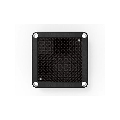 ‫احصل على طاولة الورق المربعة من اكس ستور في قطر، تصميم أنيق ومريح بفتحات للهاتف والماء، المقاس ١٢٠ × ١٢٠ سم بارتفاع ٢٠ سم.