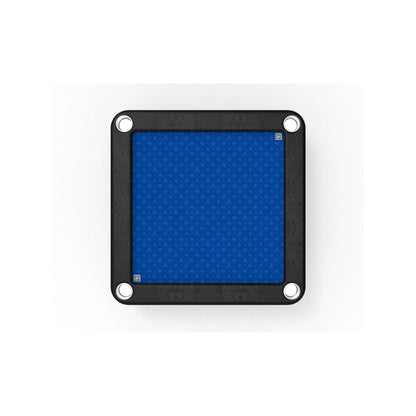 ‫احصل على طاولة الورق المربعة من اكس ستور في قطر، تصميم أنيق ومريح بفتحات للهاتف والماء، المقاس ١٢٠ × ١٢٠ سم بارتفاع ٢٠ سم.