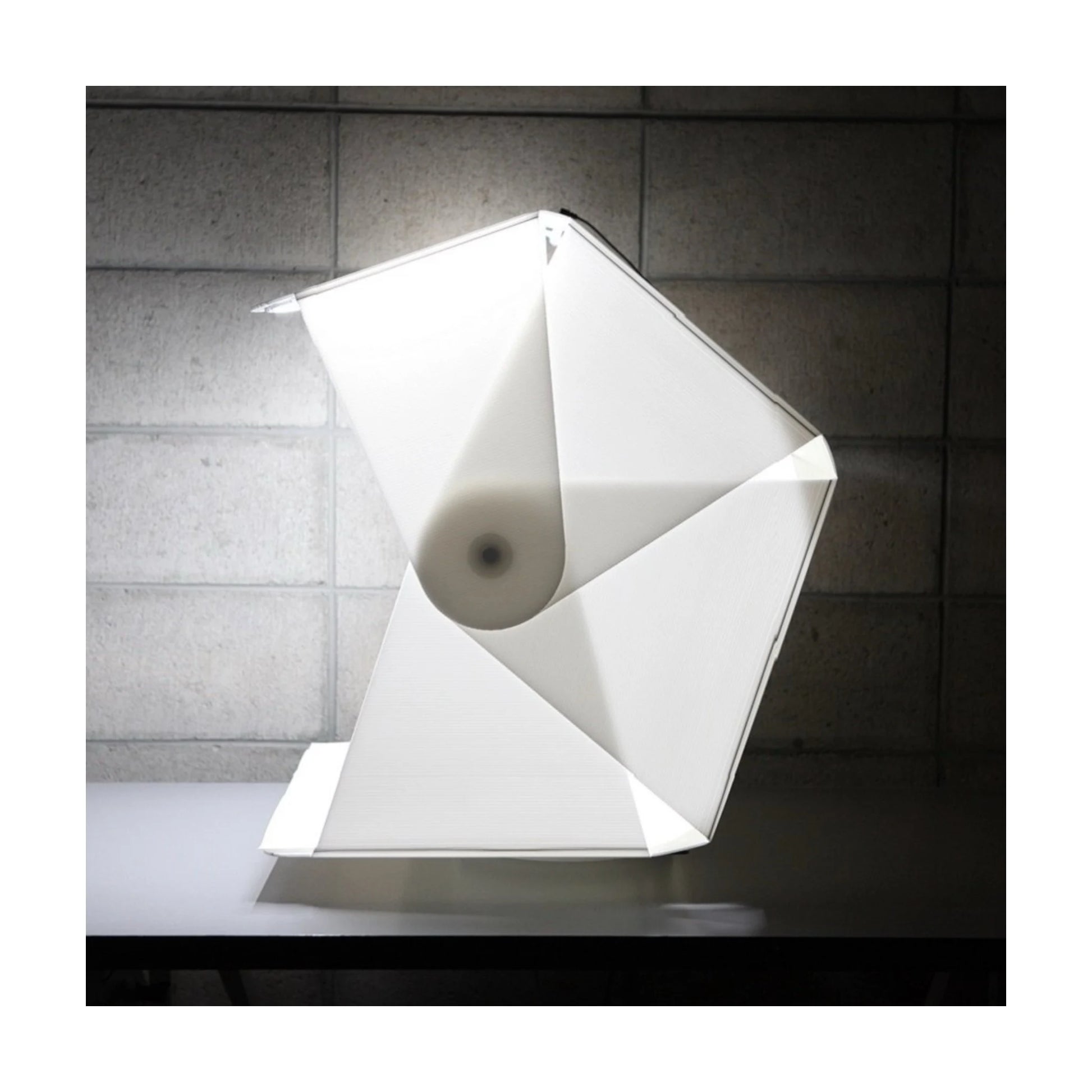 Get ORANGEMONKIE Foldio3 25" Photo Studio from xStore.qa in Qatar, Portable mini photo studio by ORANGEMONKIE